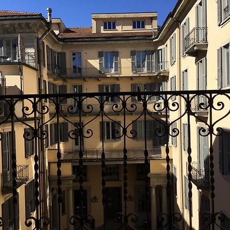 Apartamento Zebra Rosso Milán Exterior foto